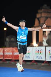 BIB: 41602, 1101
                            <button type="button" onclick="openModal(19771708)" class="btn btn-primary btn-sm float-right btn-popup" data-toggle="modal" data-target=".modal-high-quality">
                        <i class="fas fa-shopping-cart"></i> Add to Cart
                    </button>
                                            <button type="button" onclick="isThisMe(19771708, true)" class="btn btn-success btn-sm float-right btn-popup btn-isme hidden" data-toggle="tooltip" data-placement="bottom" title="นี่คือรูปของคุณใช่ไหม คลิกที่นี่เพื่อเอาเข้าอัลบั้ม">
                        <i class="fas fa-plus"></i> Add to album
                    </button>
                    <button type="button" onclick="isThisMe(19771708, false)" class="btn btn-warning btn-sm float-right btn-popup btn-isnotme hidden">
                        <i class="fas fa-ban"></i> Remove from album
                    </button>